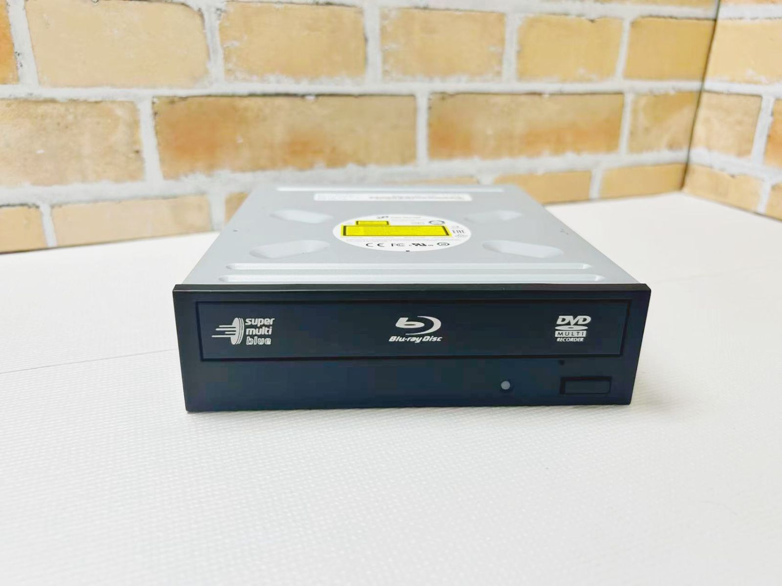 希少FW1.00】LG BH16NS58 BD-XL対応Blu-rayドライブ - メルカリ