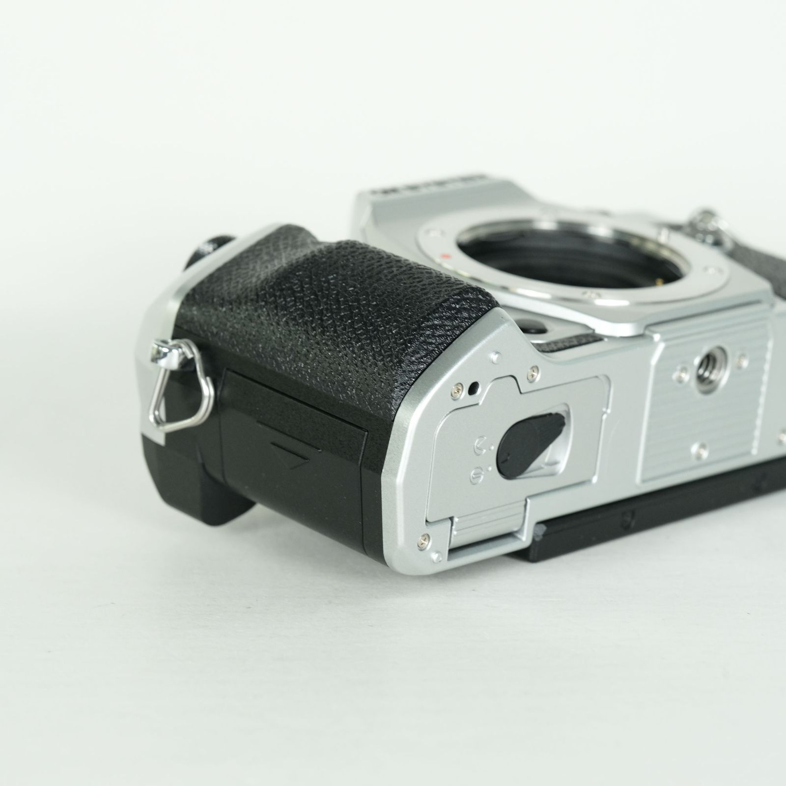 美品 | シャッター数] OM SYSTEM OM-5 Mark II ボディ シルバー
