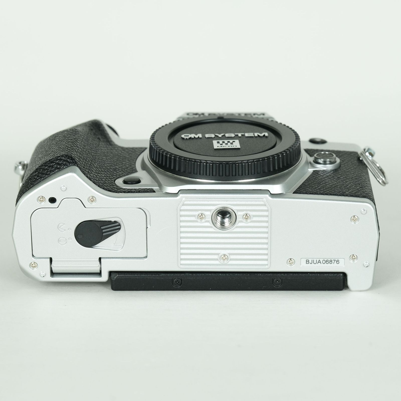 美品 | シャッター数] OM SYSTEM OM-5 Mark II ボディ シルバー
