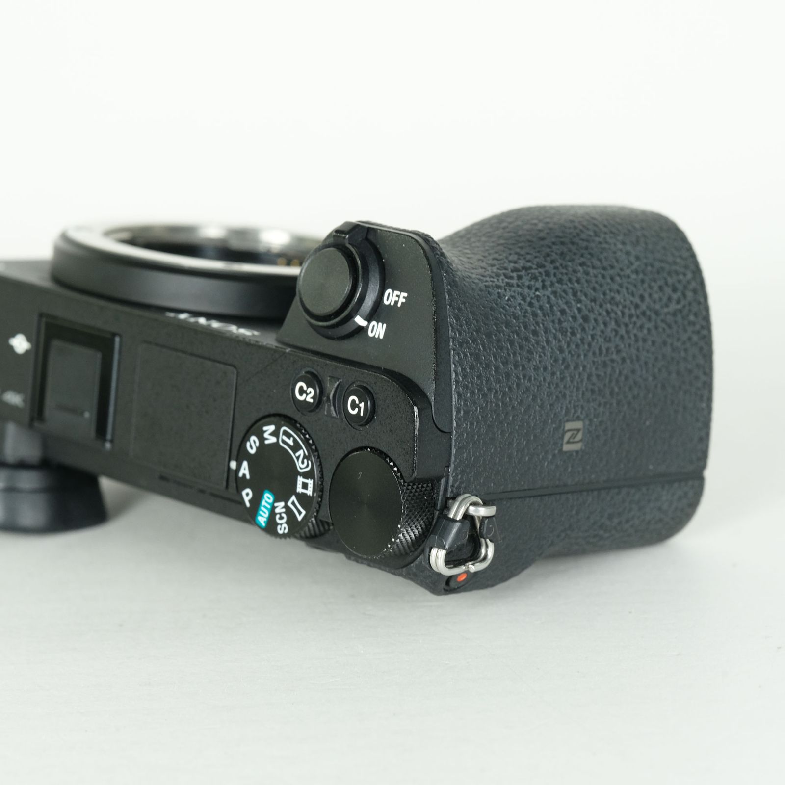 【良品】SONY α6500 ILCE-6500 バッテリー+2個つき 並品 | シャッター数53,196回｜バッテリー2個付] SONY α6500（ILCE