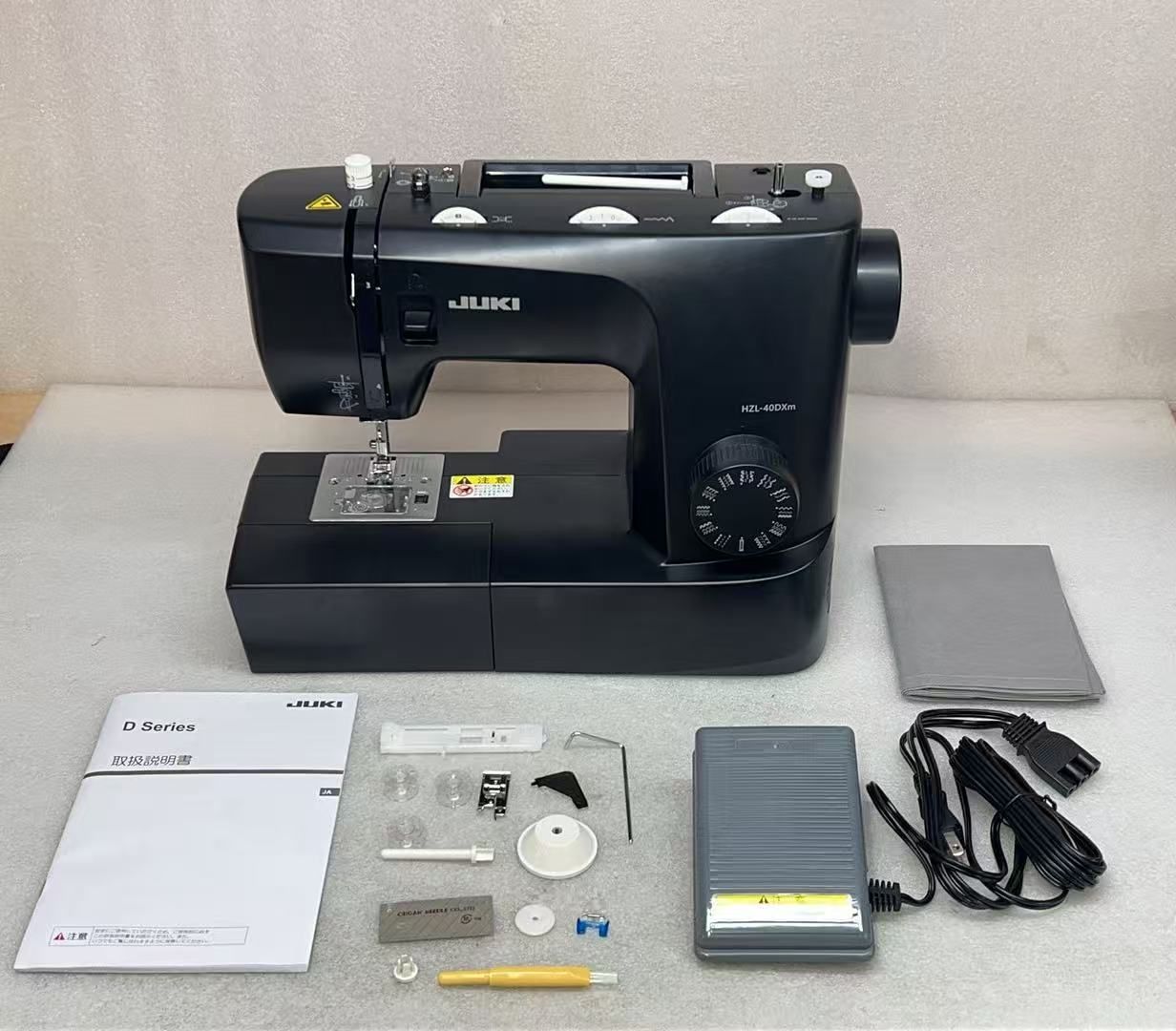 フットコントローラー付き JUKI 電動ミシン HZL-40DXm **4424528