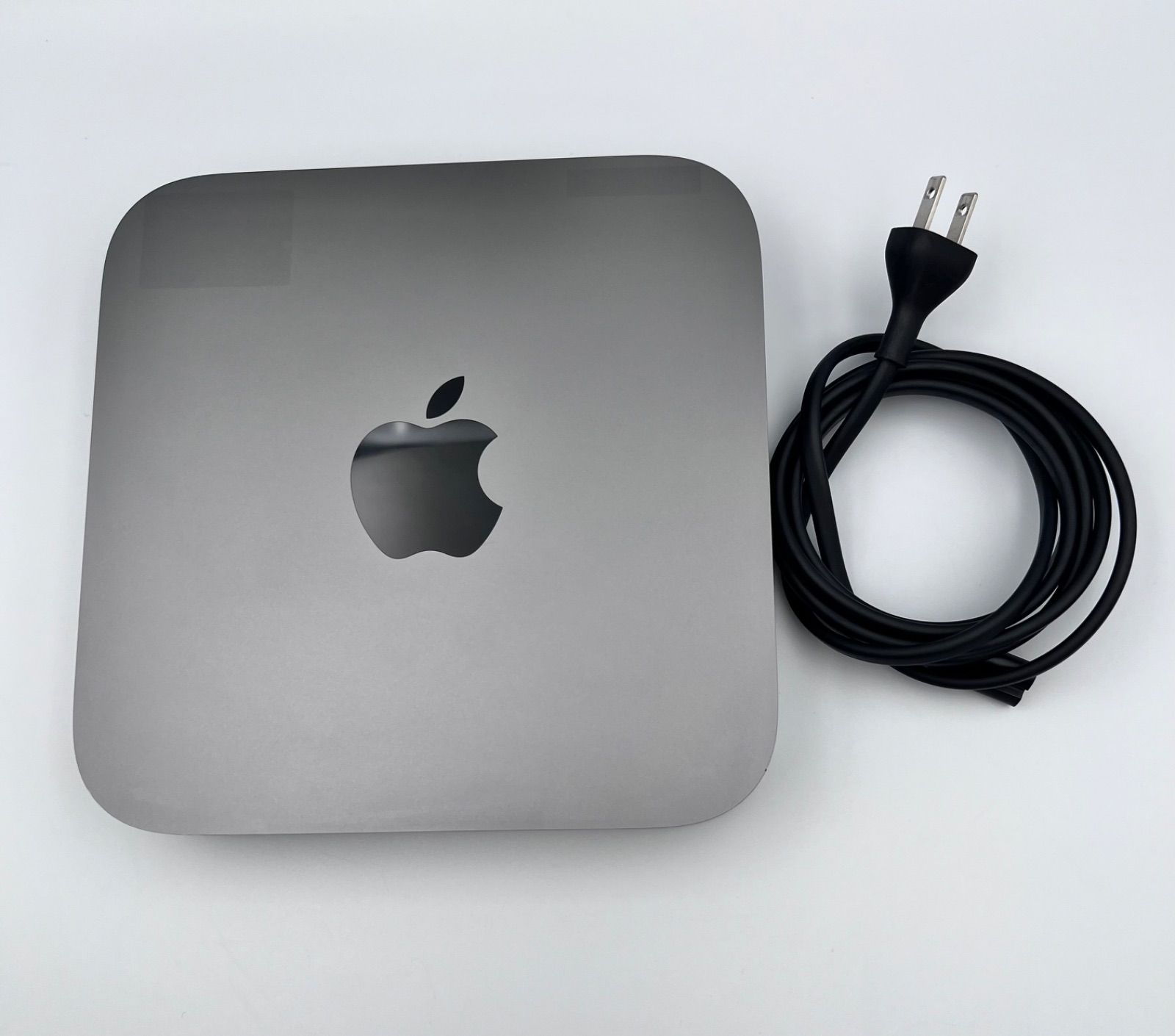 M168// Apple Mac mini 2018 A1993 Core i3 / 8GB / SSD 256GB