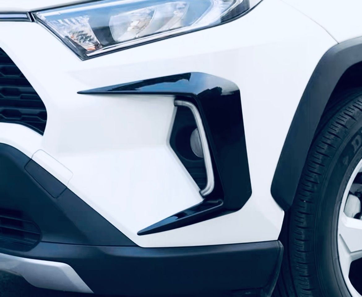 トヨタ RAV4 rav4 フォグガーニッシュ - メルカリ