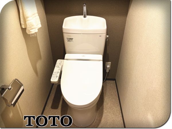 ■展示品■未使用品■TOTO■ピュアレストQR■トイレ/タンク＋便器■床排水■CS232BM+SH232BA+TCF6622■2021年製■22万■khhx2958k