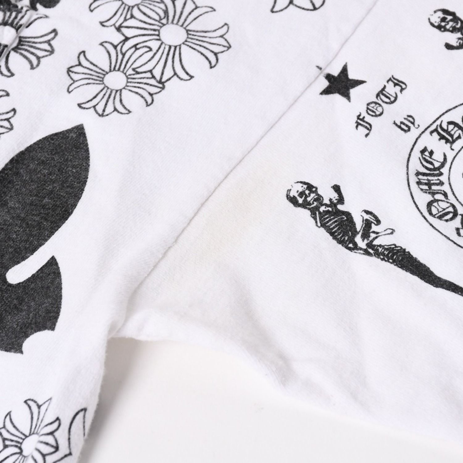 CHROME HEARTS クロムハーツ ポケットTシャツ CHクロス セメタリー