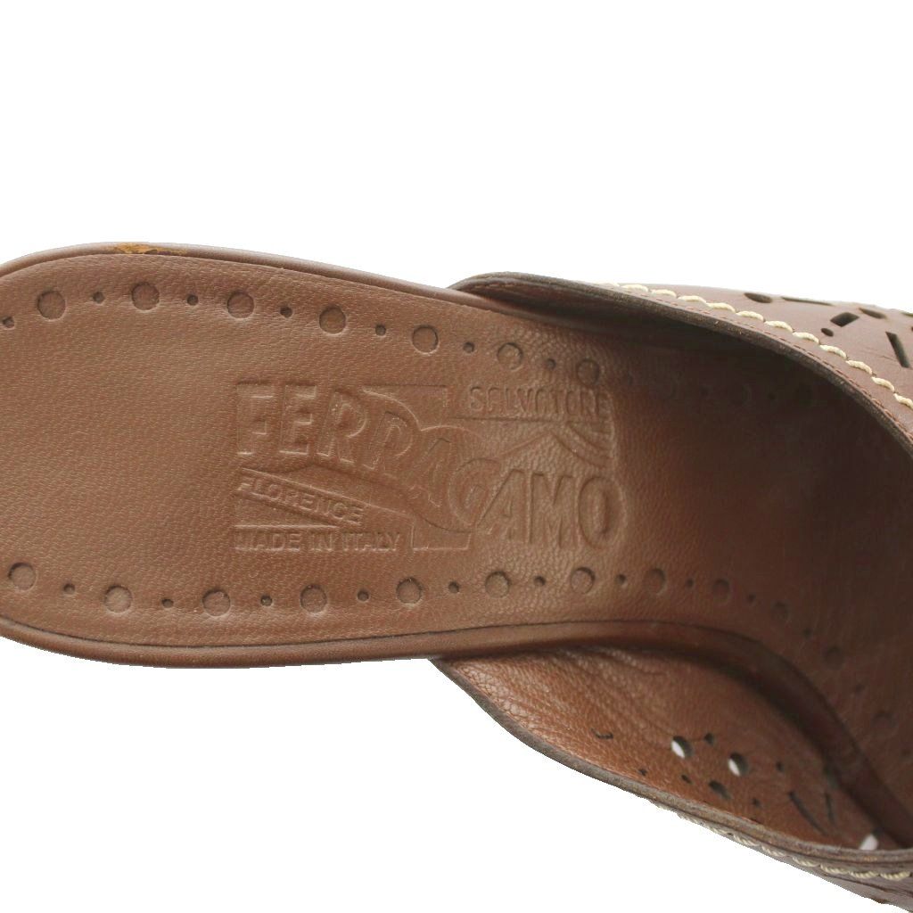 サルヴァトーレフェラガモ Salvatore Ferragamo カットワークサンダル
