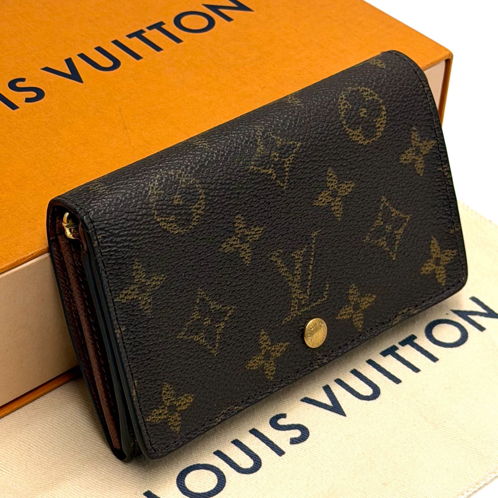 ルイヴィトン LOUIS VUITTON モノグラム ポルトモネビエ トレゾール 二つ折り財布 L字ファスナー お札入れ 男女兼用 ゴールド金具 ブラウン レザー 13,090円