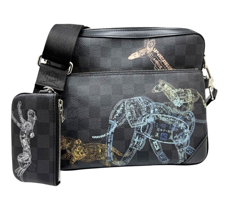【新品同様】LOUIS VUITTON ルイヴィトン ダミエ グラフィット 3D トリオ メッセンジャー アニマル N58040 RFID ショルダーバッグ PVCコーティングキャンバス メンズ 【ブランドギャラリー東心斎橋店】