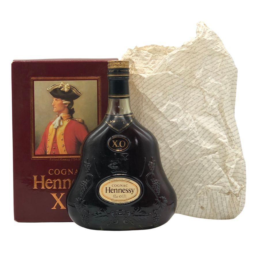 Hennessy XO（ヘネシー） 箱入り　金キャップ　700ml 　未開栓 ヘネシー XO 金キャップ 700ml 40% 未開栓 - メルカリ