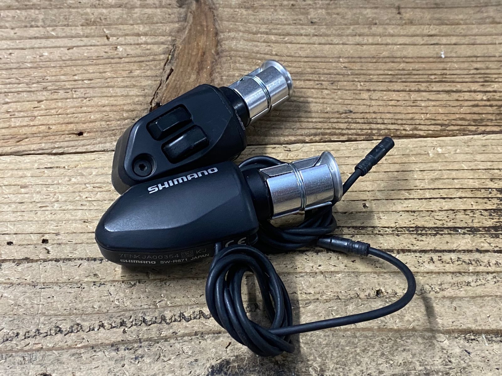 KH833 シマノ SHIMANO アルテグラ ULTEGRA SW-R671 左右セット バーエンドスイッチ Di2 接続確認済み