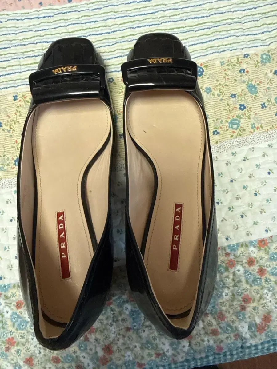 PRADA パンプス ヒール