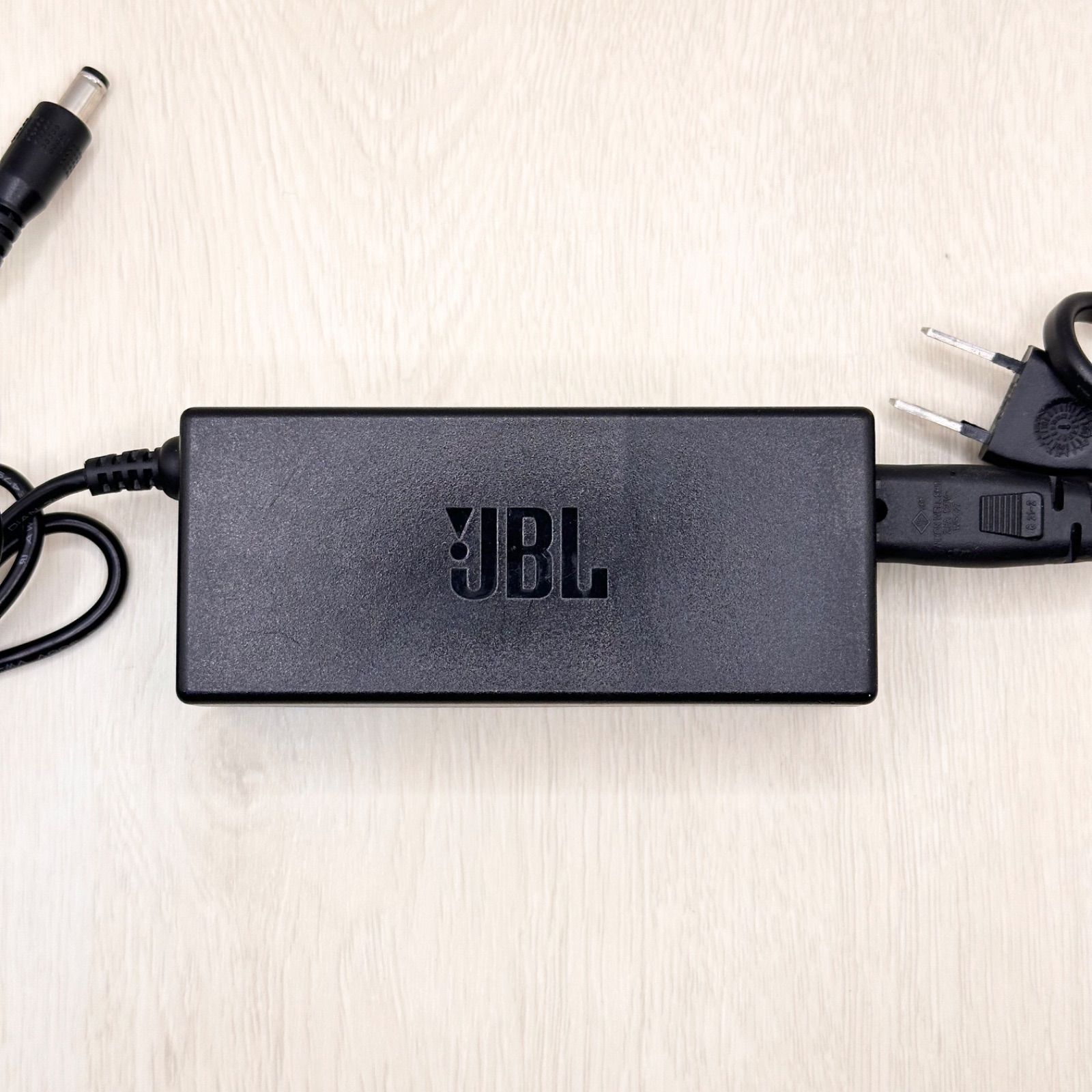 NSA60ED-190300 JBL 純正品 ACアダプター 充電器 電源アダプタ Xtreme