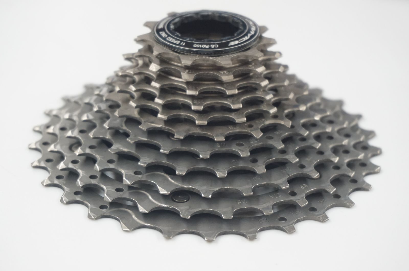 SHIMANO 「シマノ」 DURA-ACE CS-R9100 11-30T スプロケット