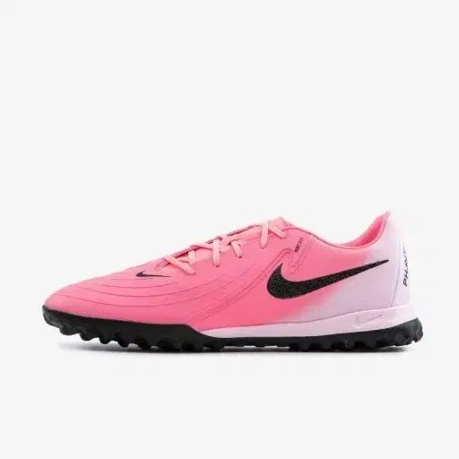 NIKE サッカーシューズ