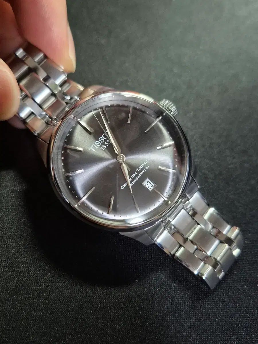 ティソ シュマン・デ・トゥレル 39mm 59,493円