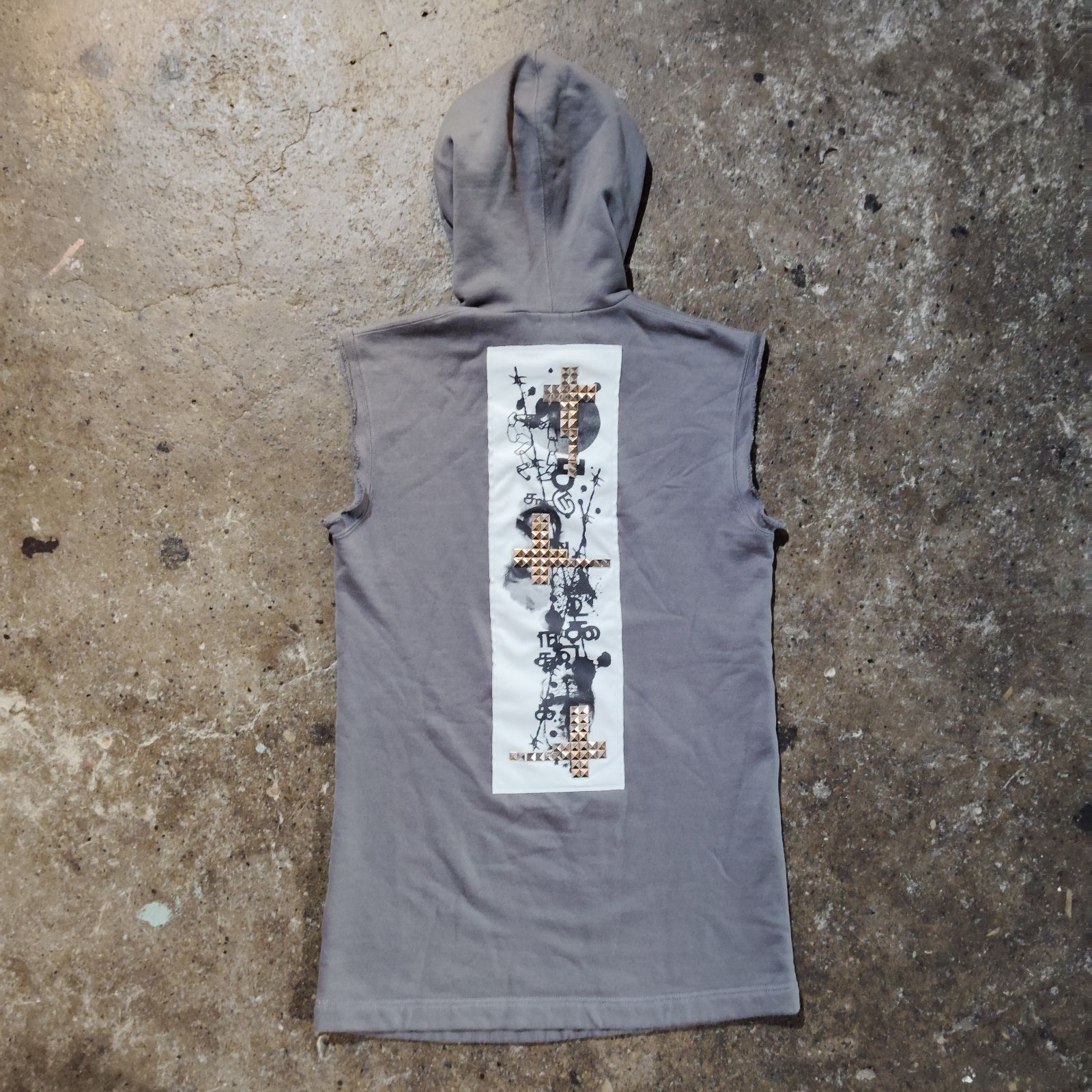 COMME des GARCONS HOMME PLUS 13ss バックスタッズノースリーブ