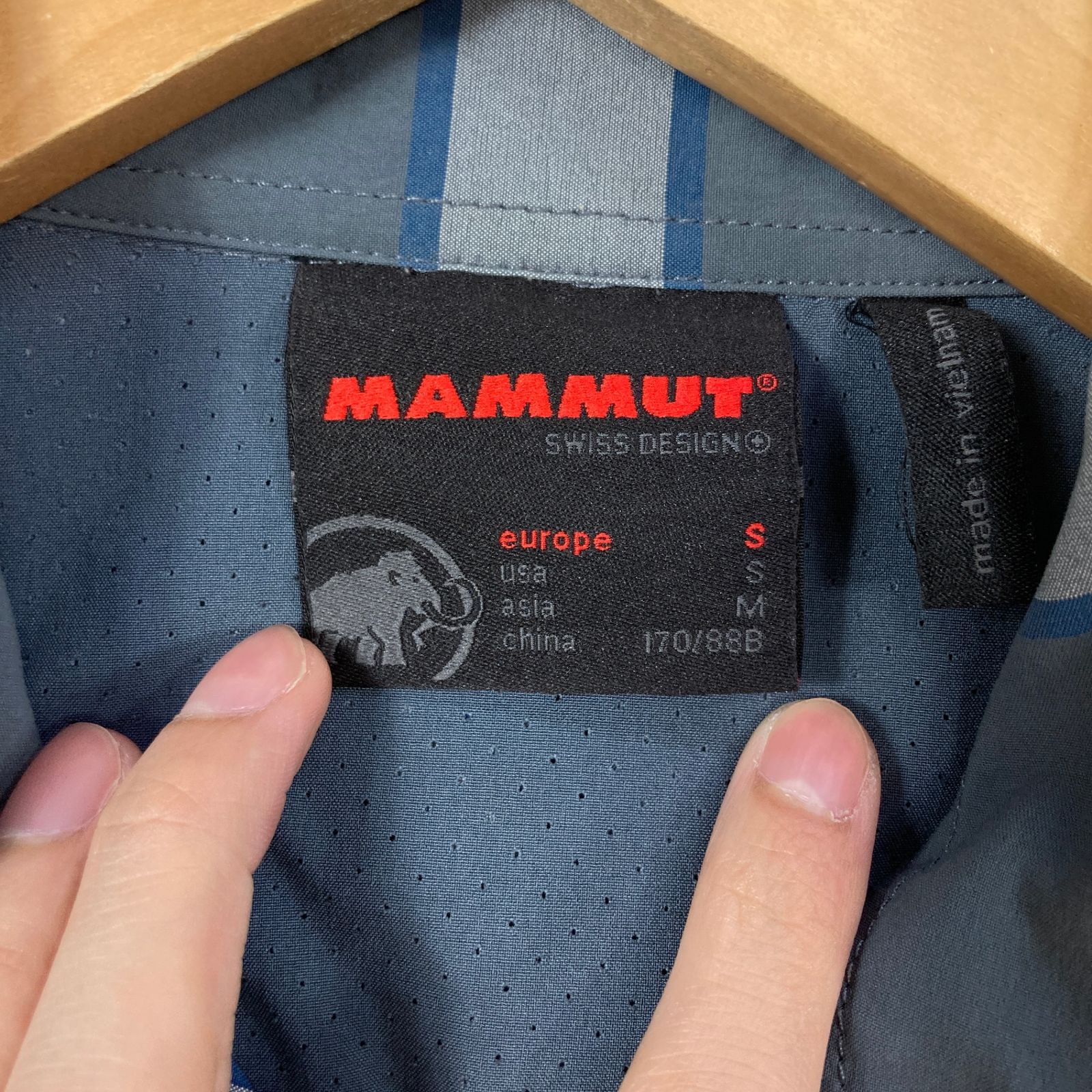 📦️Men's M ブラック系 Mountain Hardwear ( マウンテンハードウェア