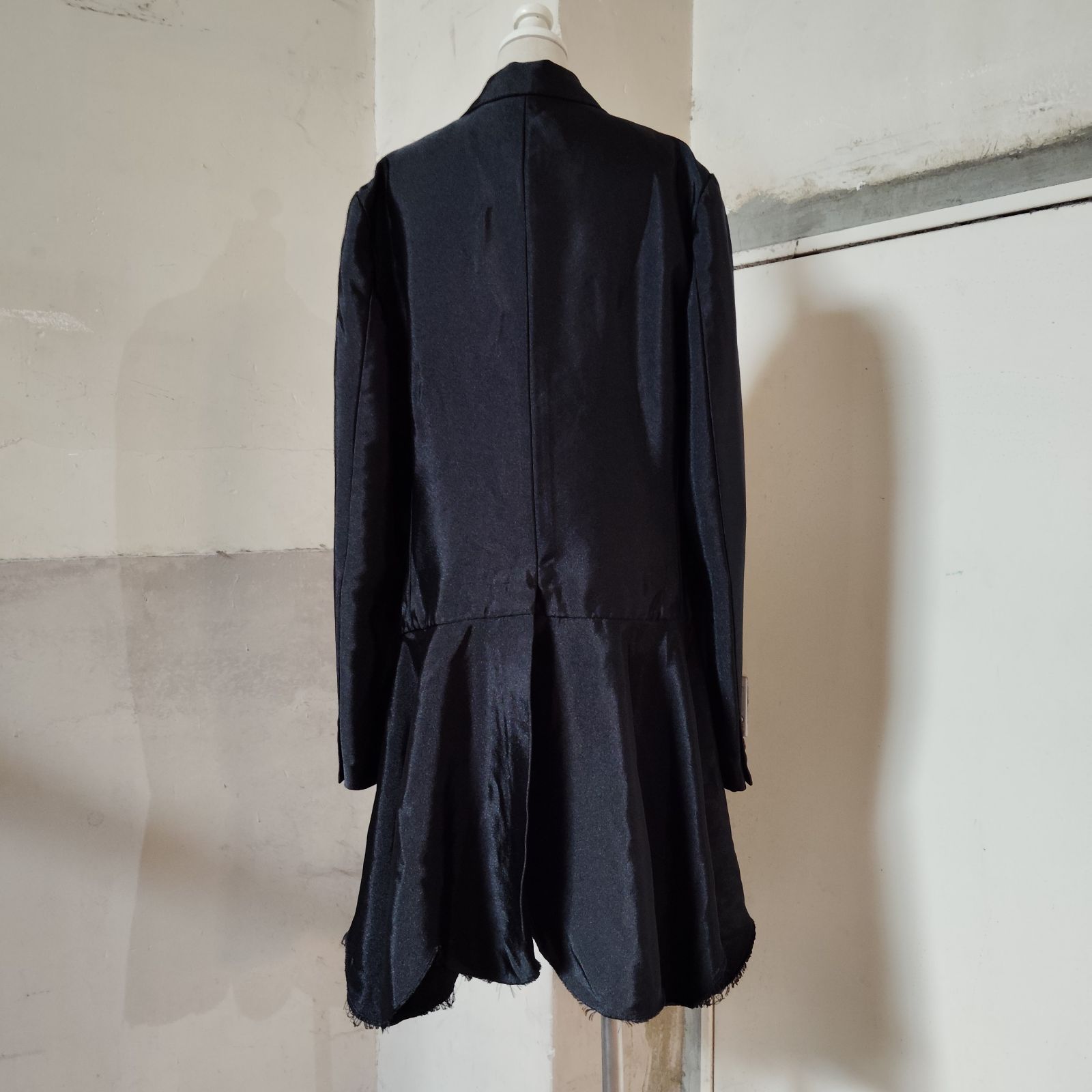 COMME des GARCONS HOMME PLUS 20ss エステル縮絨カットオフロング