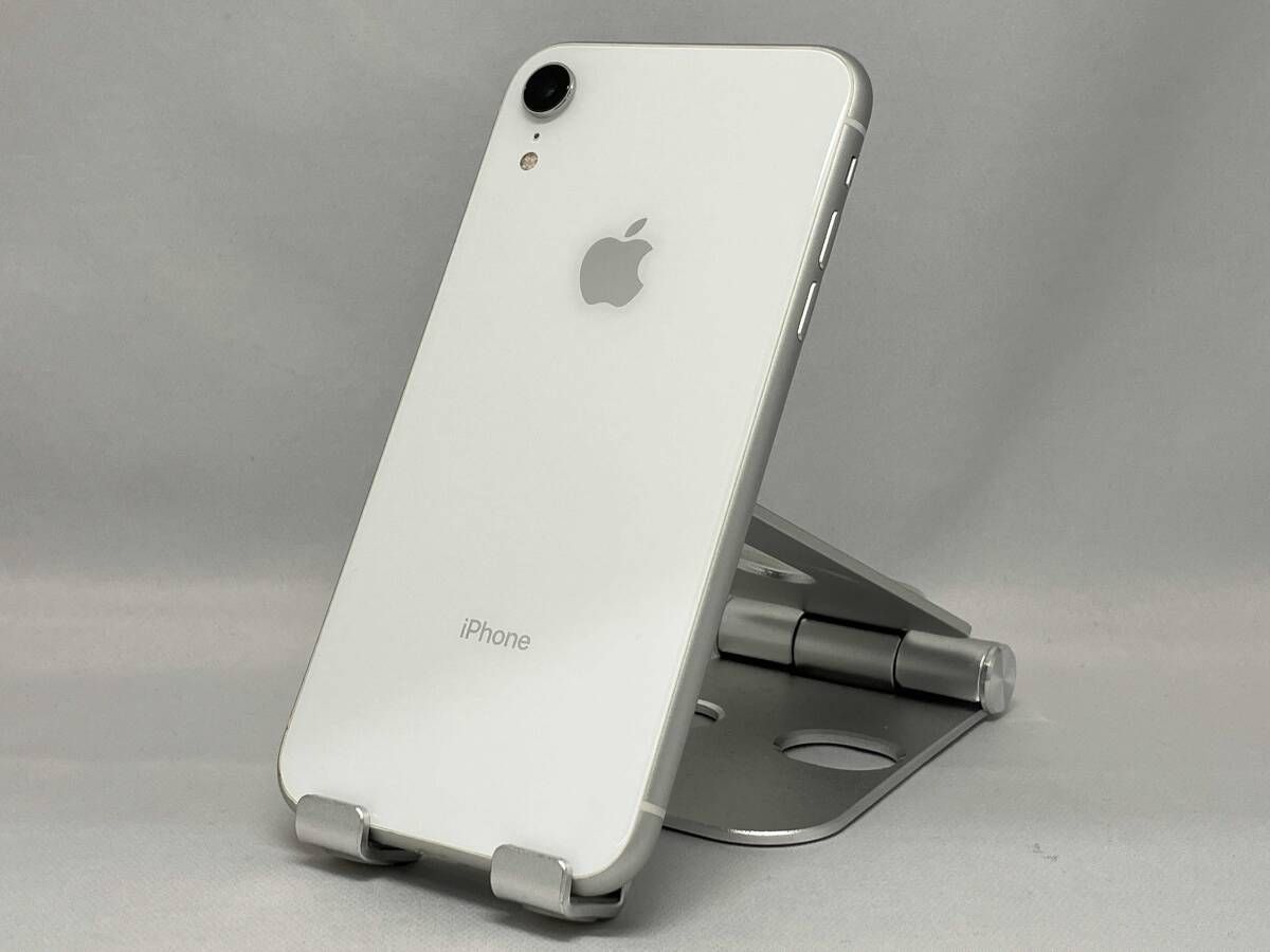 iPhone XR 64GB ホワイト docomo SIMフリー - メルカリ