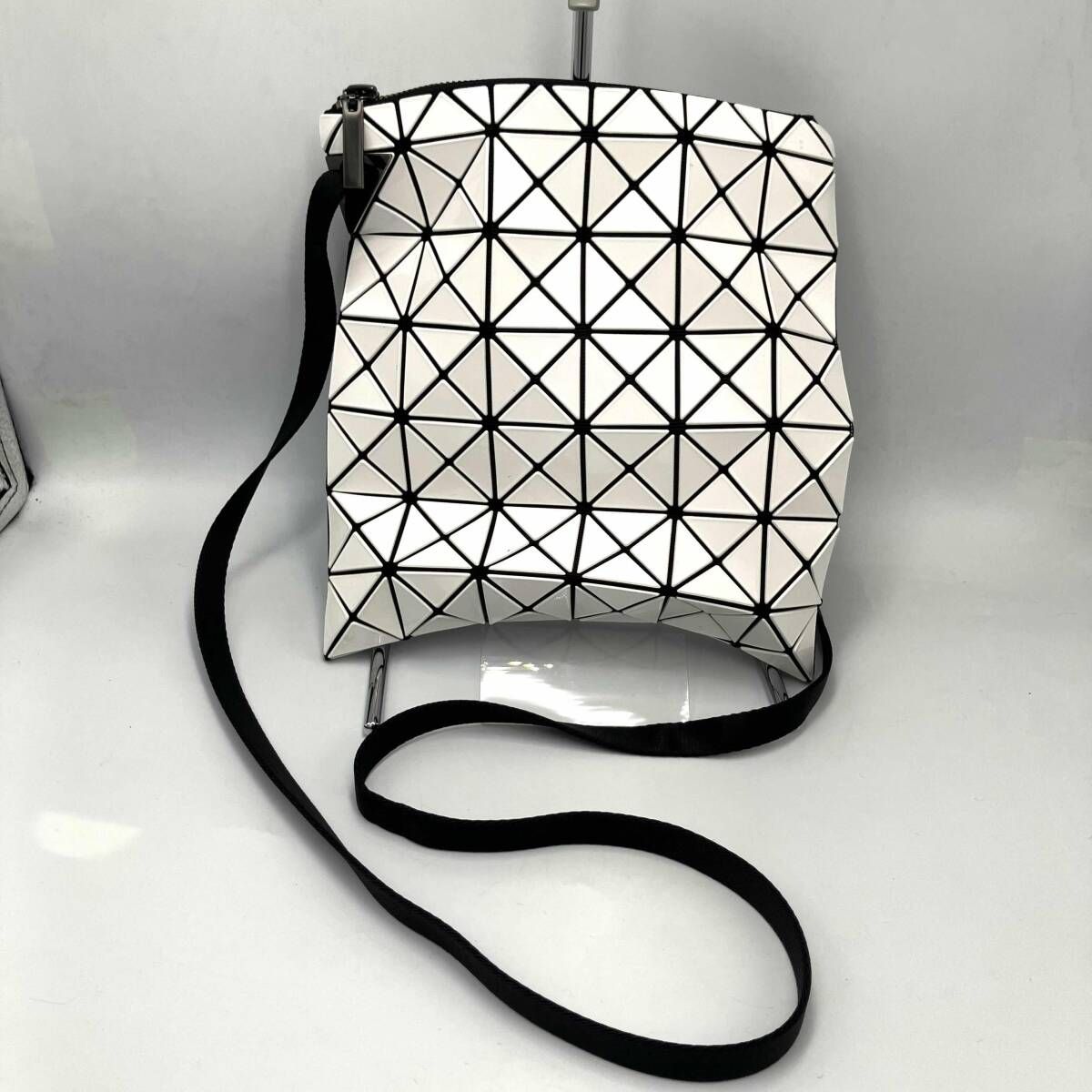 BAO BAO ISSEY MIYAKE バオバオ イッセイミヤケ ショルダーバッグ 