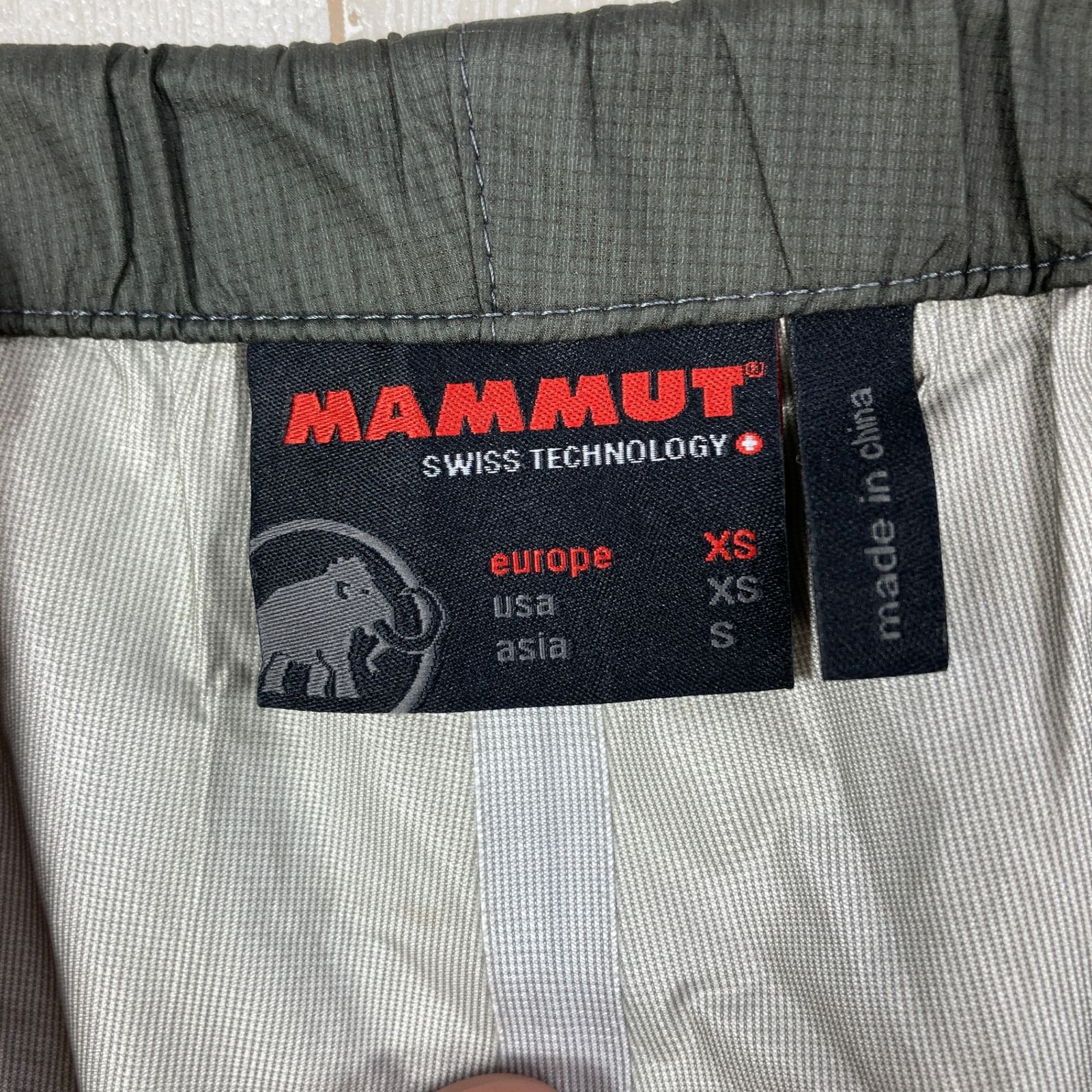 📦️Men's S オレンジ系 Mammut ( マムート ) セットアップ レイン