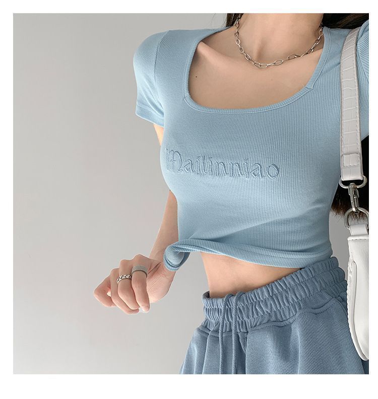 https://assets.mercari-shops-static.com/-/large/plain/2JUNLCQMAPWaggX92qYtNc.jpg@jpg