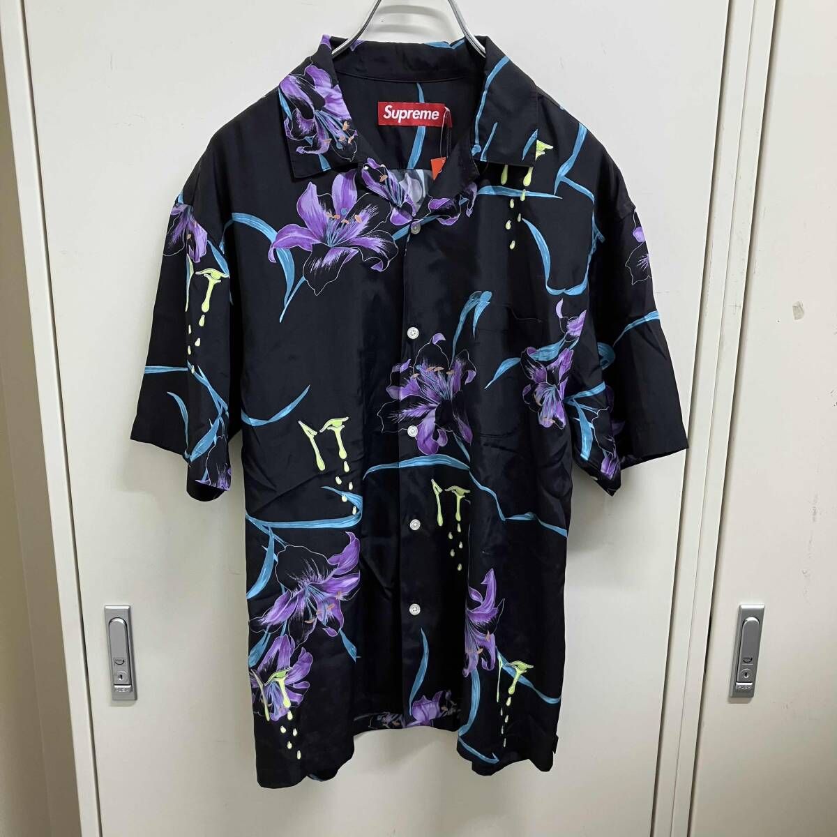 26ss Supreme AOI Lilies S/S Shirtサイズ:S ブラック シュプリーム