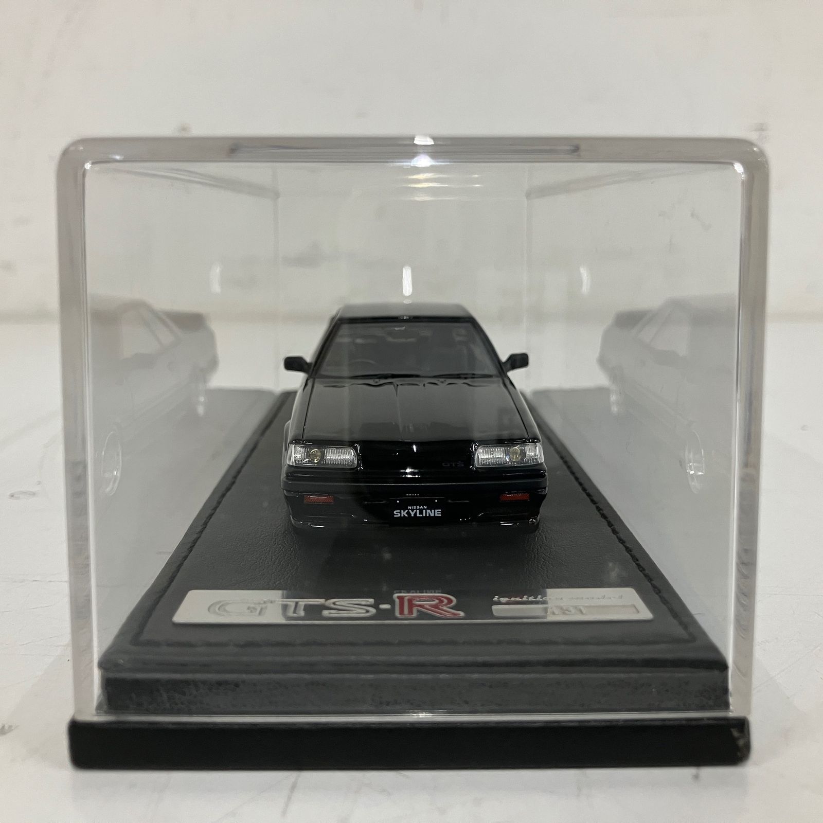 ignition model Nissan Skyline GTS-R R31 Black イグニッションモデル