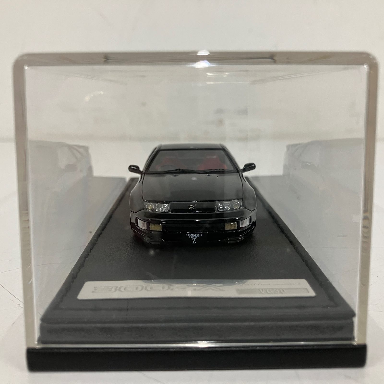 ignition model Nissian Fairlady Z Z32 Black VG30 イグニッション