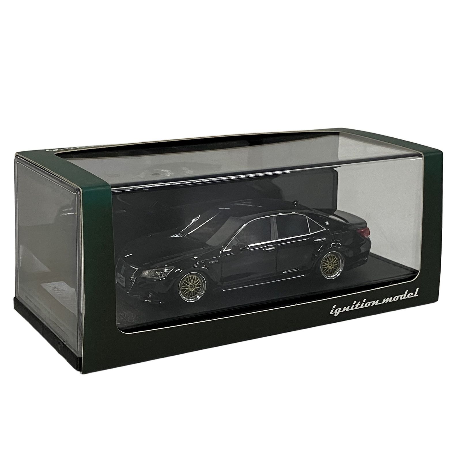 ignition model Toyota Crown Athlete G Black AWS210 イグニッション