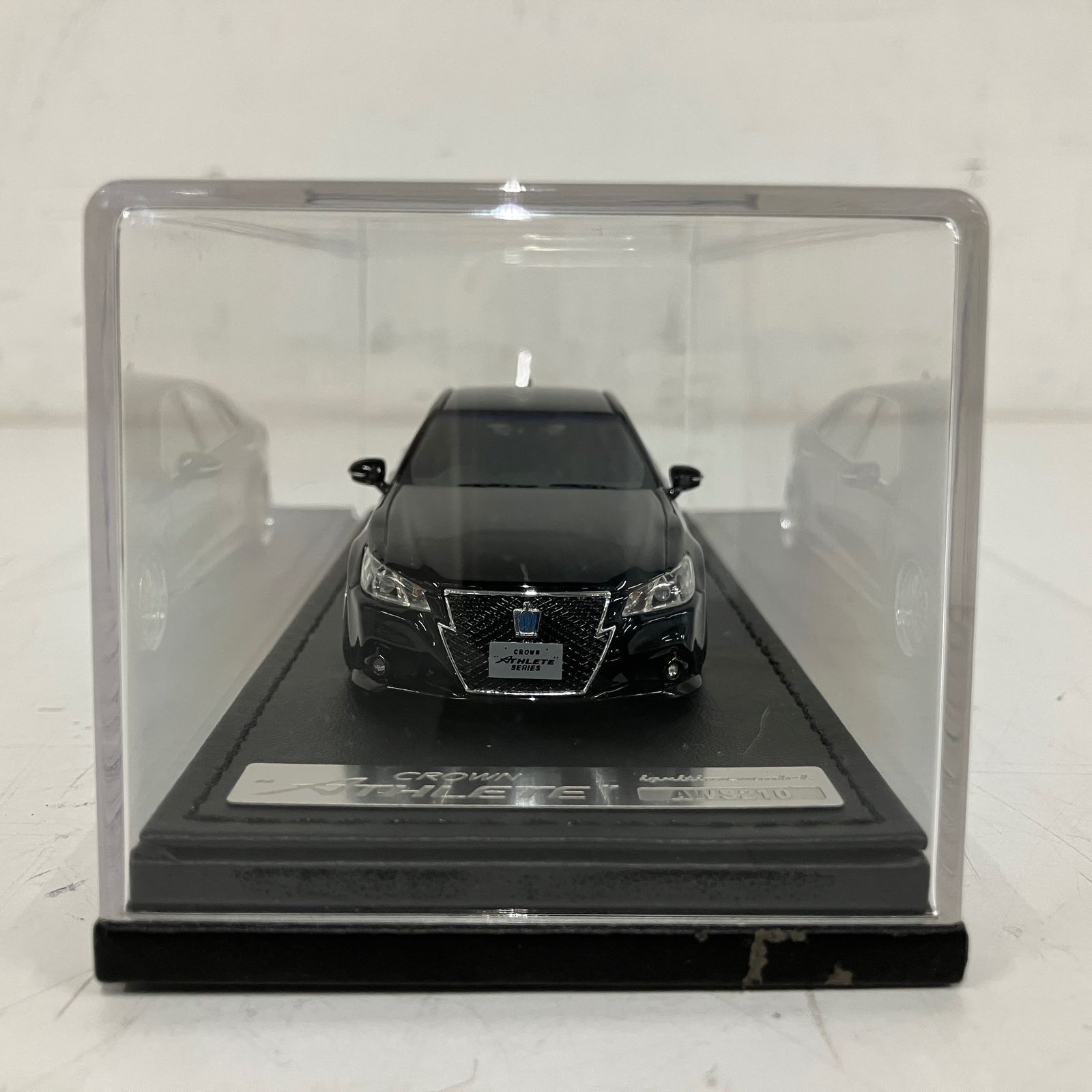 ignition model Toyota Crown Athlete G Black AWS210 イグニッション