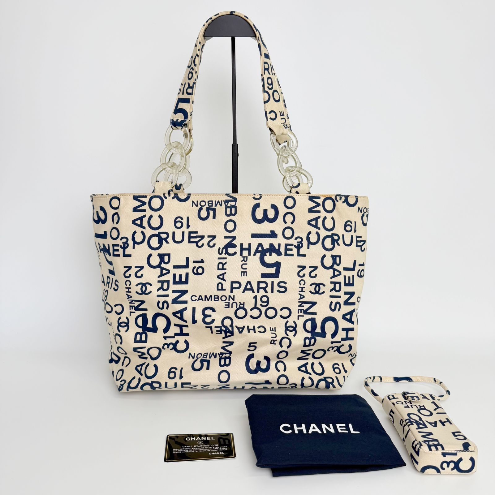 中古】CHANEL シャネル ロゴマニア タイポグラフィ トートバッグ