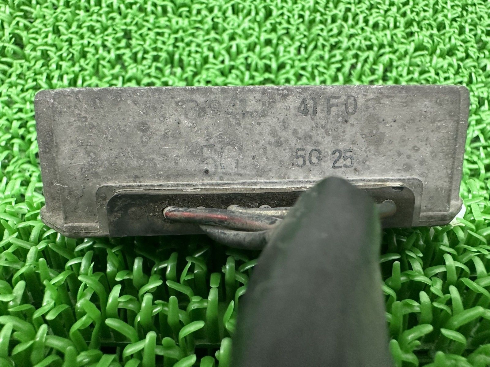イントルーダークラシック400 レギュレター スズキ 純正 中古 VK54A