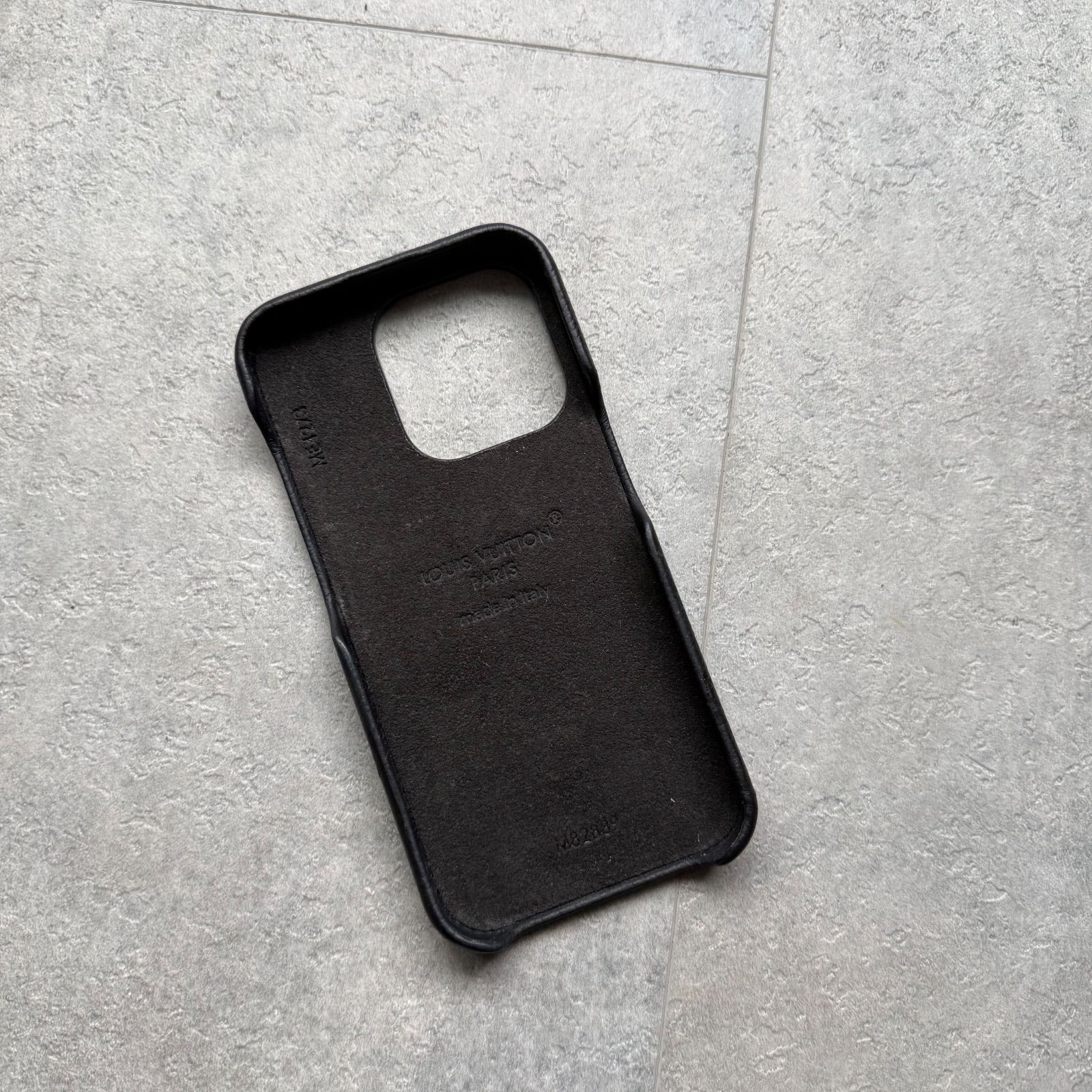 ルイヴィトン iPhone 15 PRO バンパーケース M82889 - メルカリ