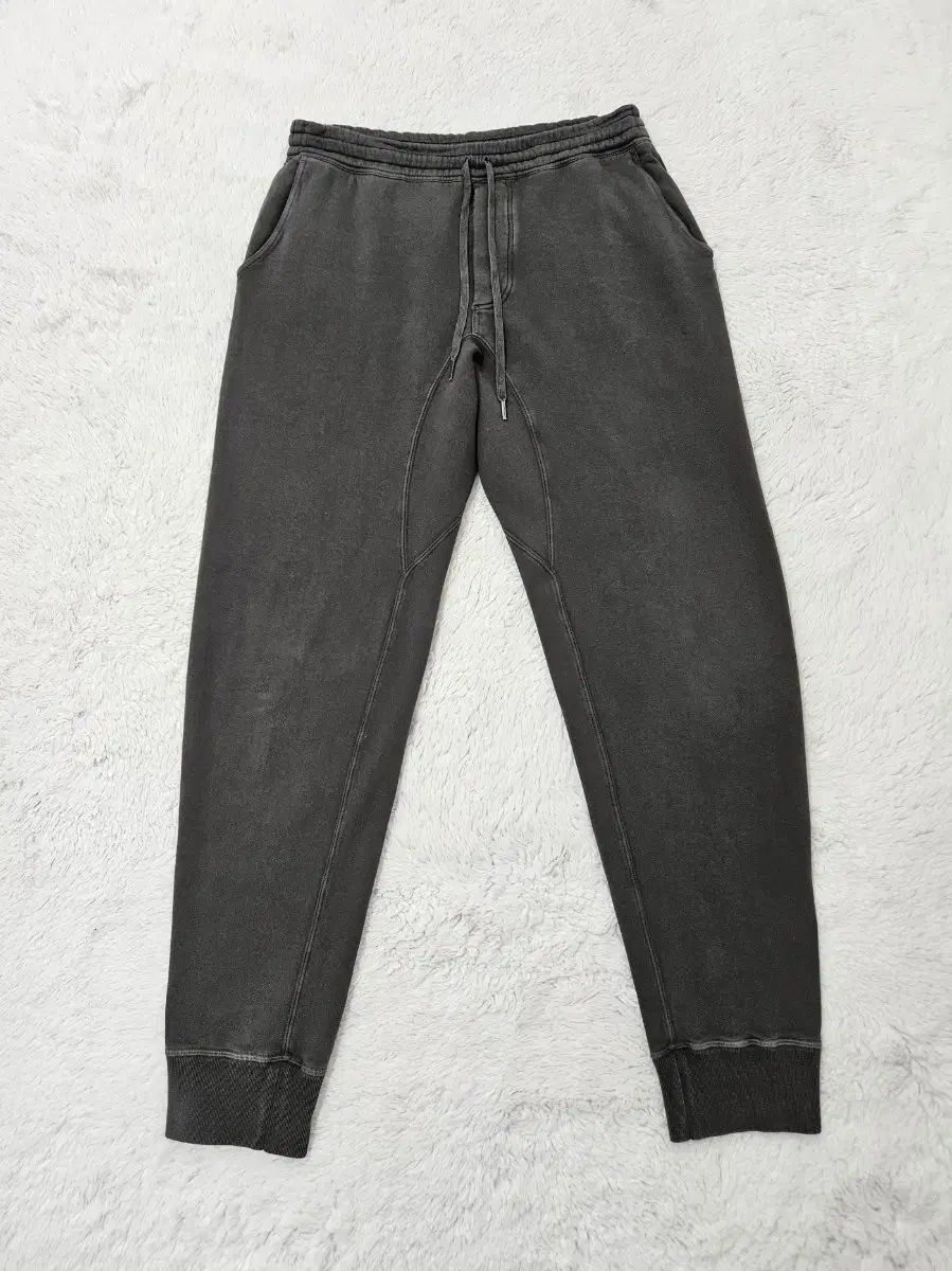 TOM FORD トムフォード ガーメントダイング コットン ジョガー パンツ TOM FORD トムフォード ガーメントダイング コットン ジョガー パンツ