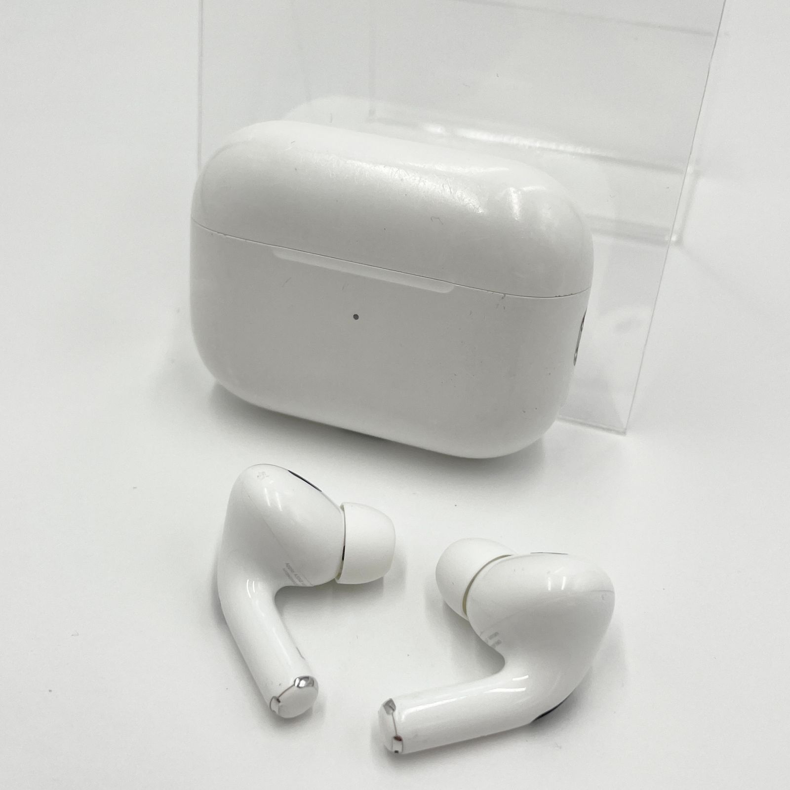 AirPods Pro 2 (USB-C) ワイヤレスイヤホン Apple【C8389-C】