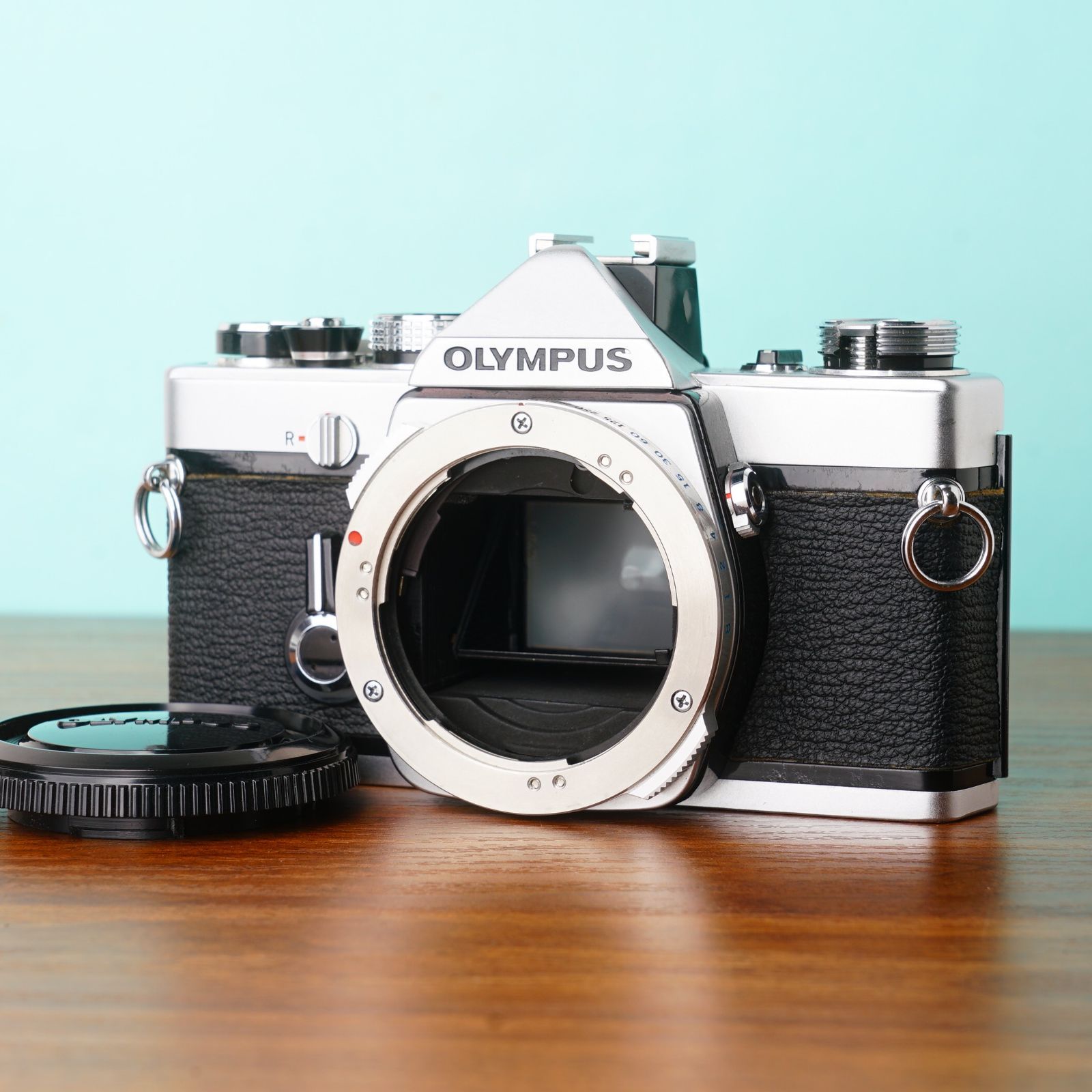 完動・美品・整備済】OLYMPUS OM-1 シルバー #408 - メルカリ