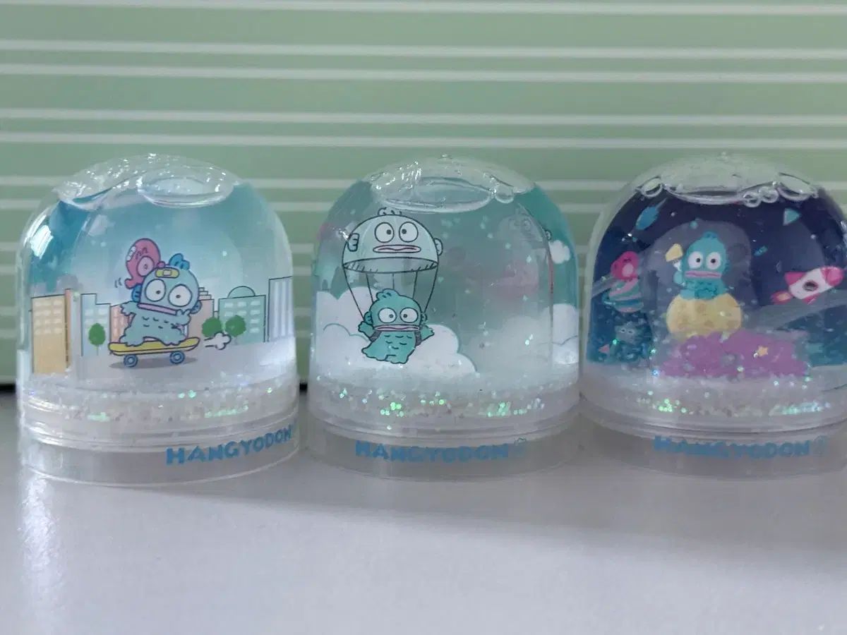 Juego de 3 tipos de globo de nieve Hangyodon Gacha