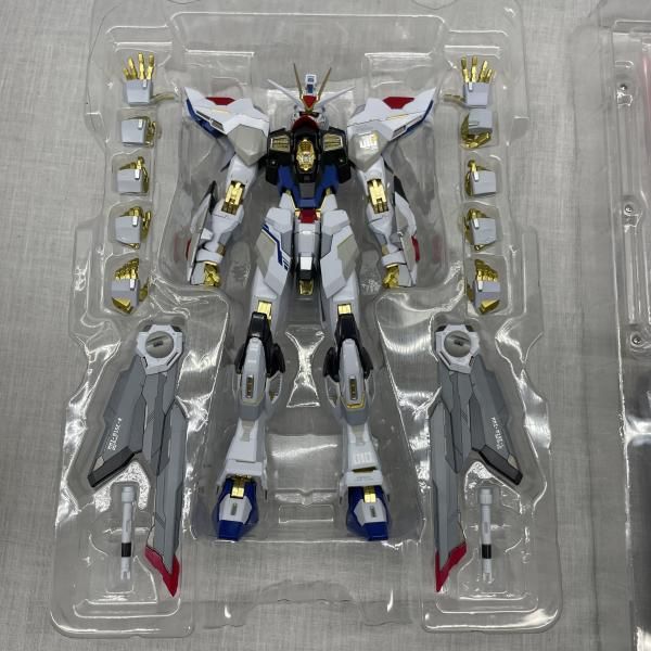 中古】開封)METAL BUILD ストライクフリーダムガンダム ＜リバイバル版