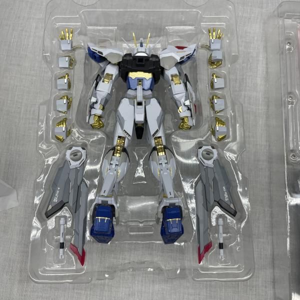 中古】開封)METAL BUILD ストライクフリーダムガンダム ＜リバイバル版
