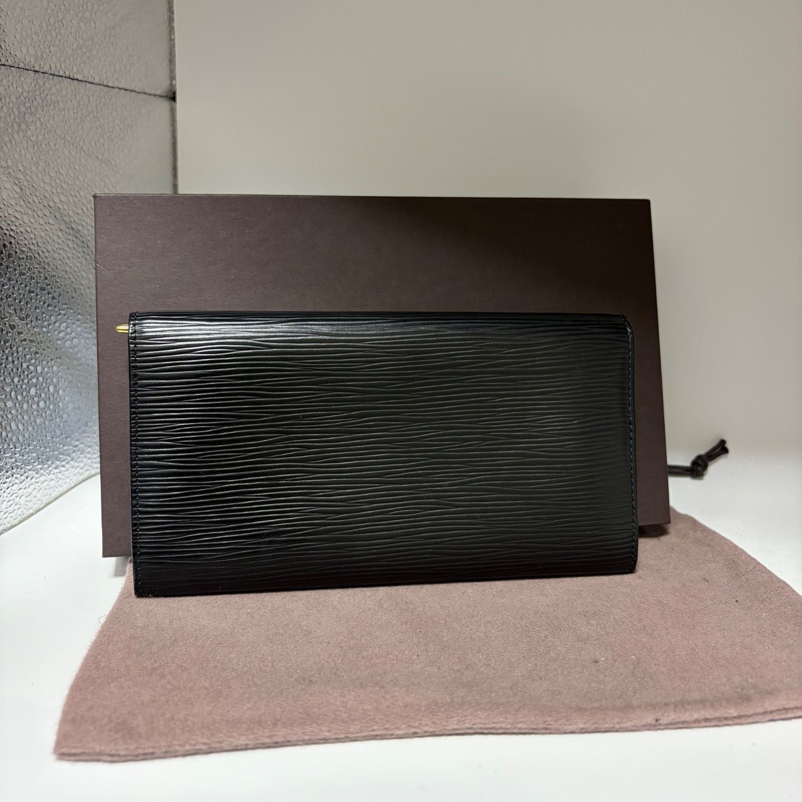g90 ポルトモネ クレディ ポルトフォイユ サラ 旧型 Louis Vuitton