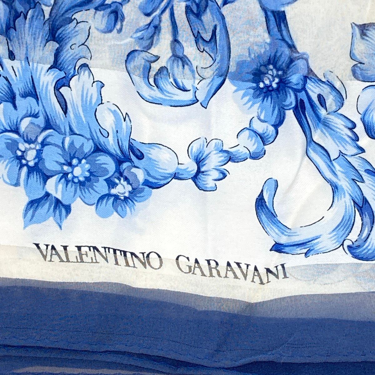美品 VALENTINO GARAVANI スカーフ/大判ストール 花柄 フラワー/ブルー