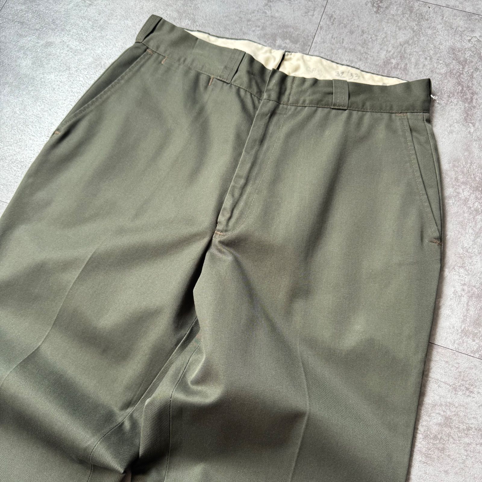https://assets.mercari-shops-static.com/-/large/plain/2JUNiaHUxLiQf7rugSMJpG.jpg@jpg