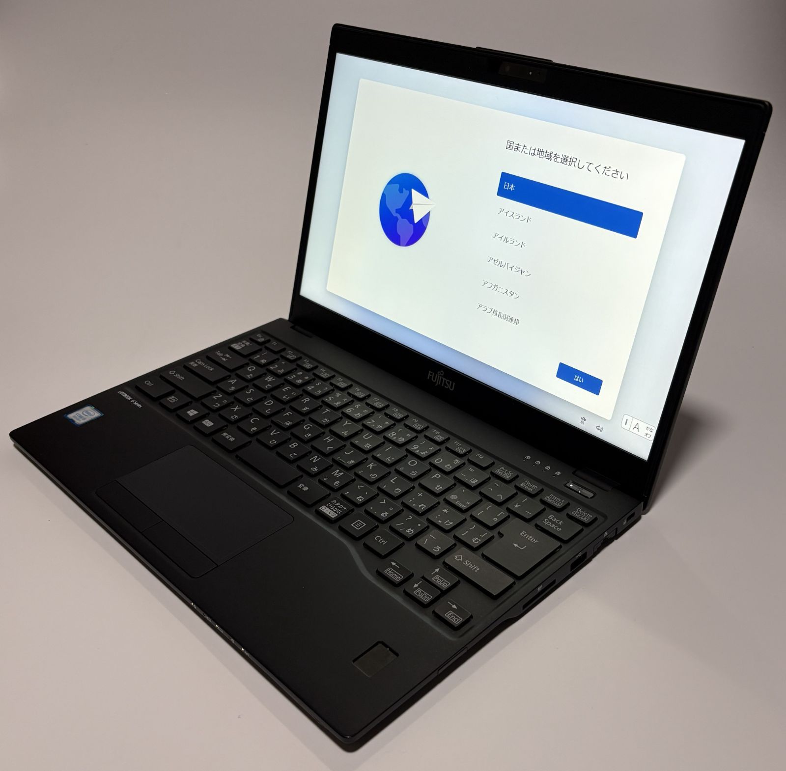 富士通 　B5ノートパソコン LIFEBOOK U939/A（Core i5 8世代）