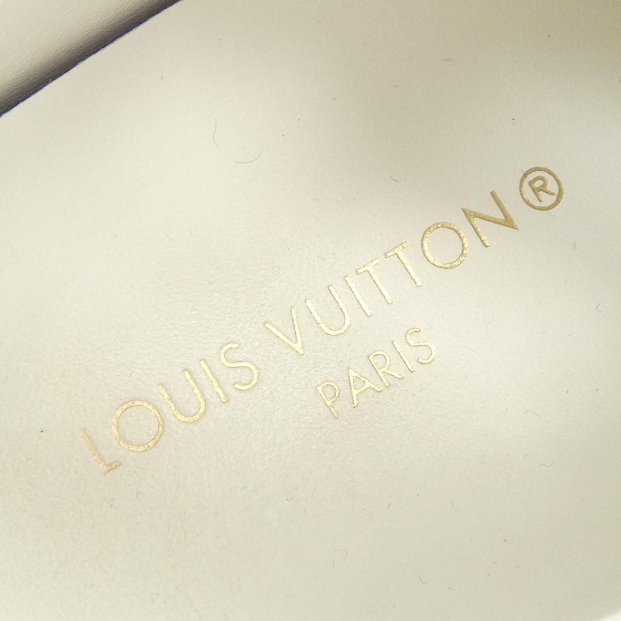 ルイヴィトン LOUIS VUITTON メタリック モノグラム パターン タイム