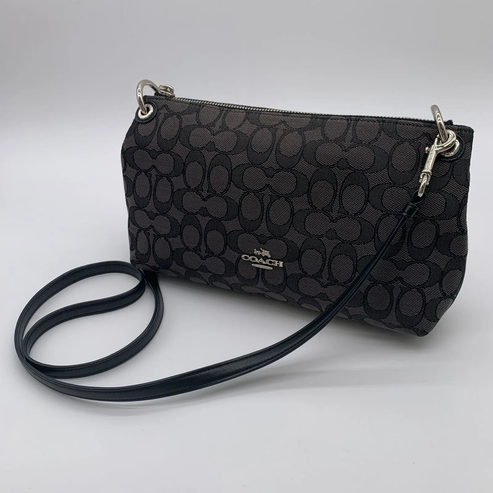 COACH コーチ ショルダーバッグ クラッチバッグ シグネチャー柄 キャンバス Y2K F55663