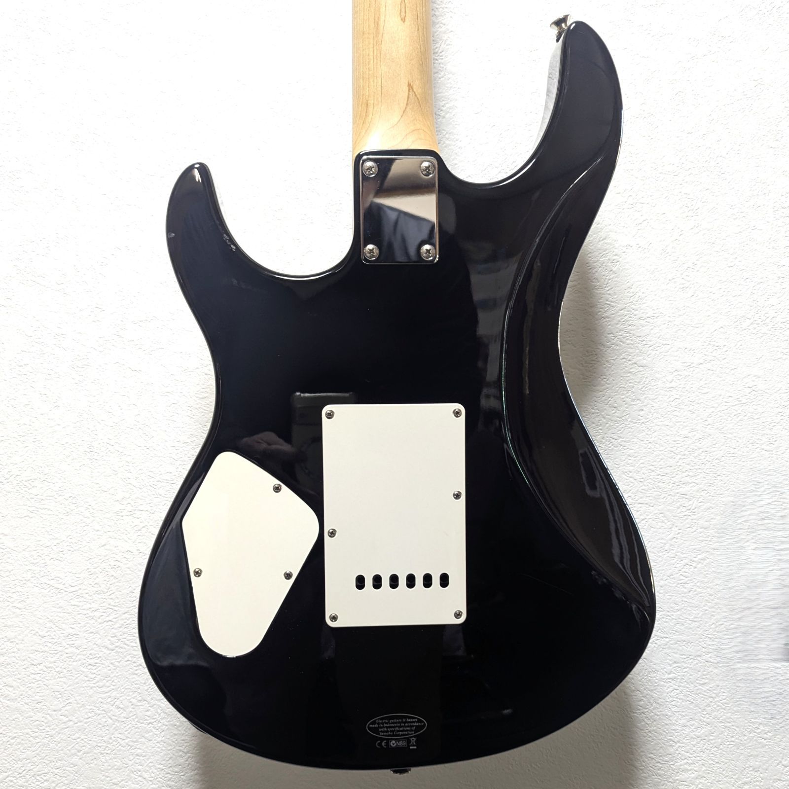 調整済】YAMAHA パシフィカ 112V ブラック 弦新品 - メルカリ