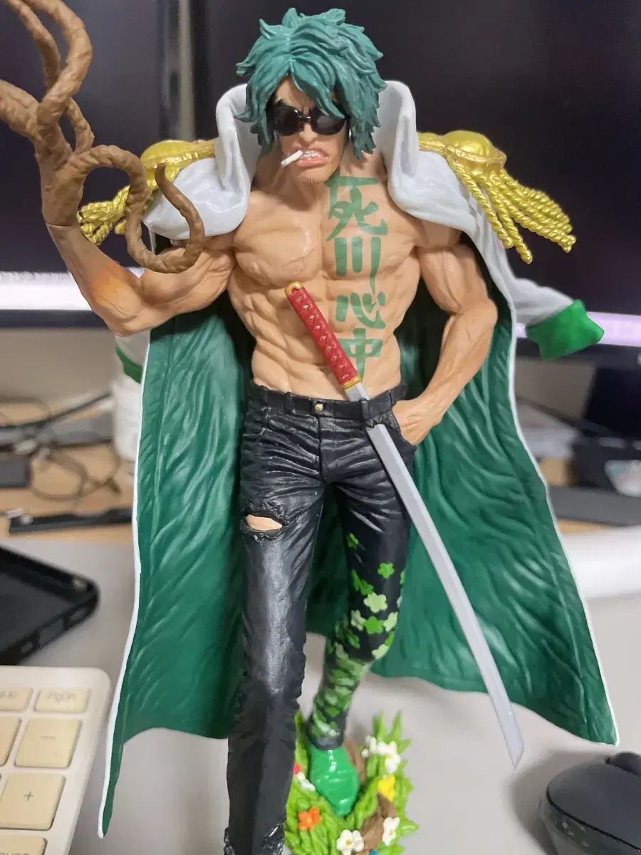ONE PIECE 一番くじ 絶対的正義 ラストワン ロクギュ フィギュア