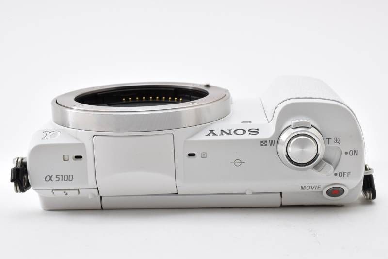 実用光学美品 SONY ソニー α5100 ボディ 白 ホワイト ミラーレス一眼