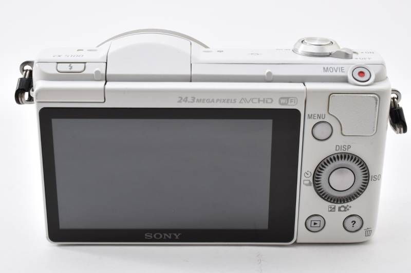 実用光学美品 SONY ソニー α5100 ボディ 白 ホワイト ミラーレス一眼